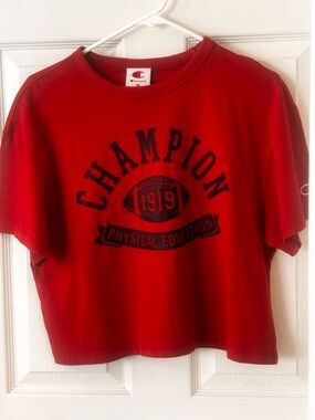 5/$25 Champion Red‎ Graphic Oversized Crop Tee